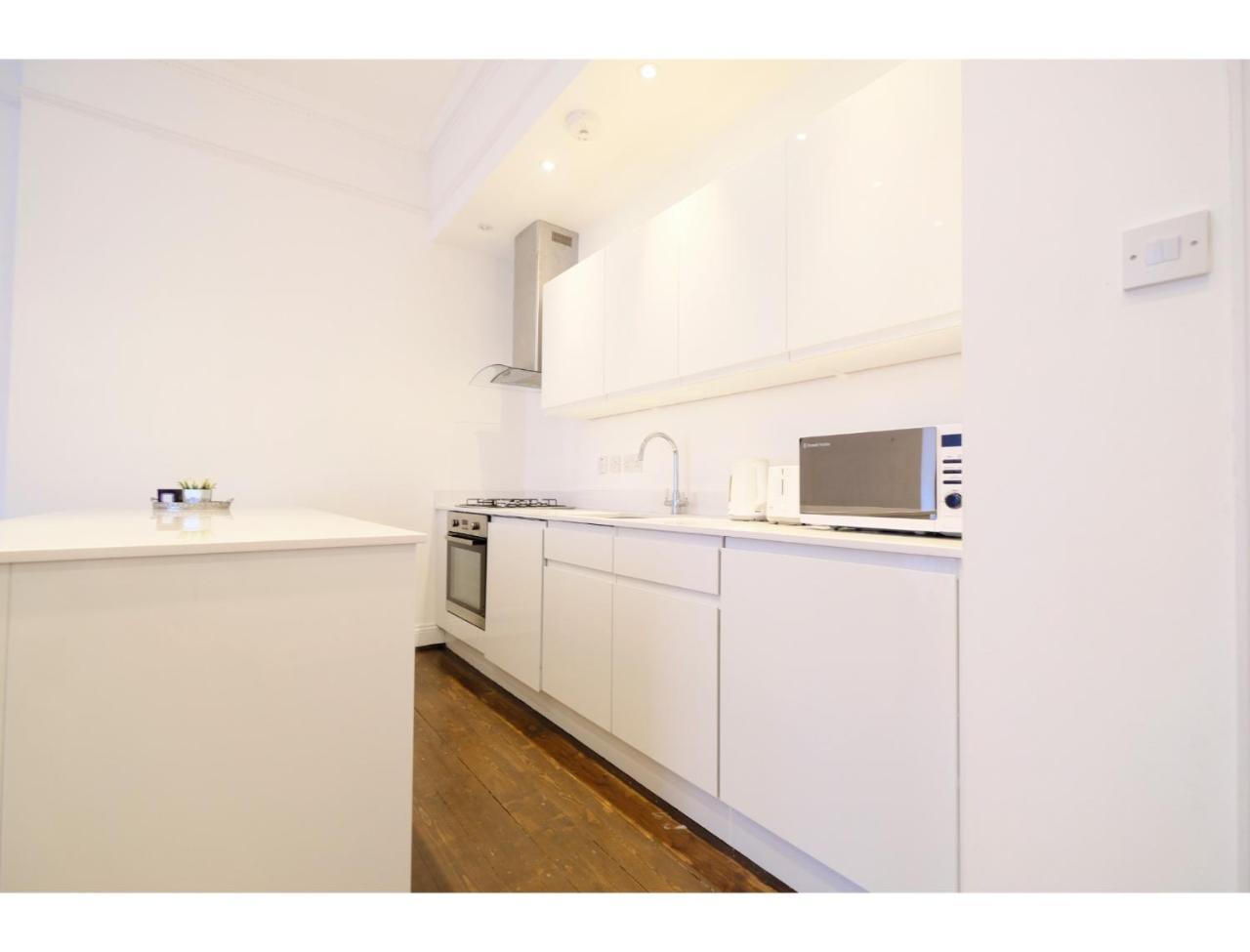 Edgware Rd, Paddington Spacious Apartment Sleeps 4 London Luaran gambar