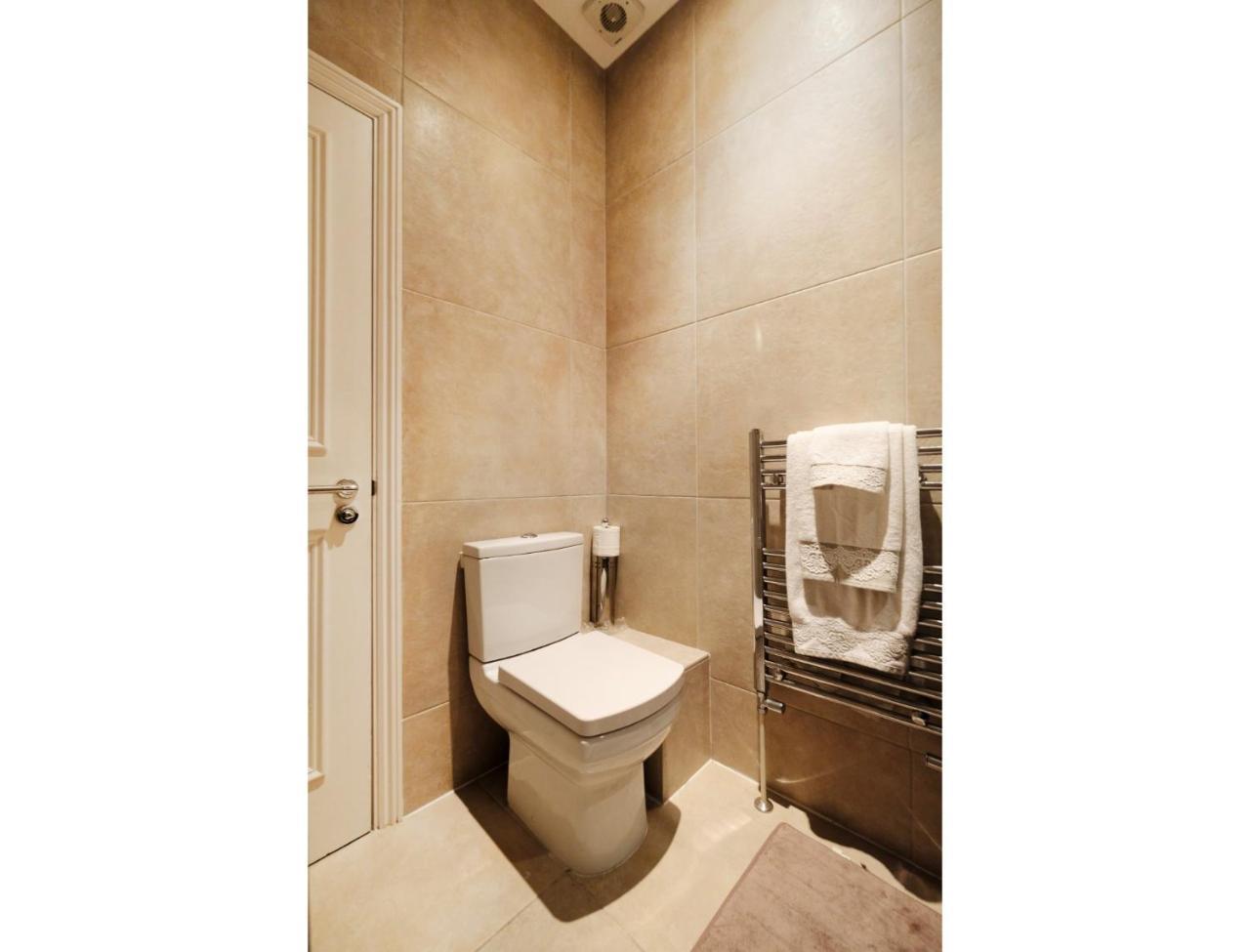 Edgware Rd, Paddington Spacious Apartment Sleeps 4 London Luaran gambar